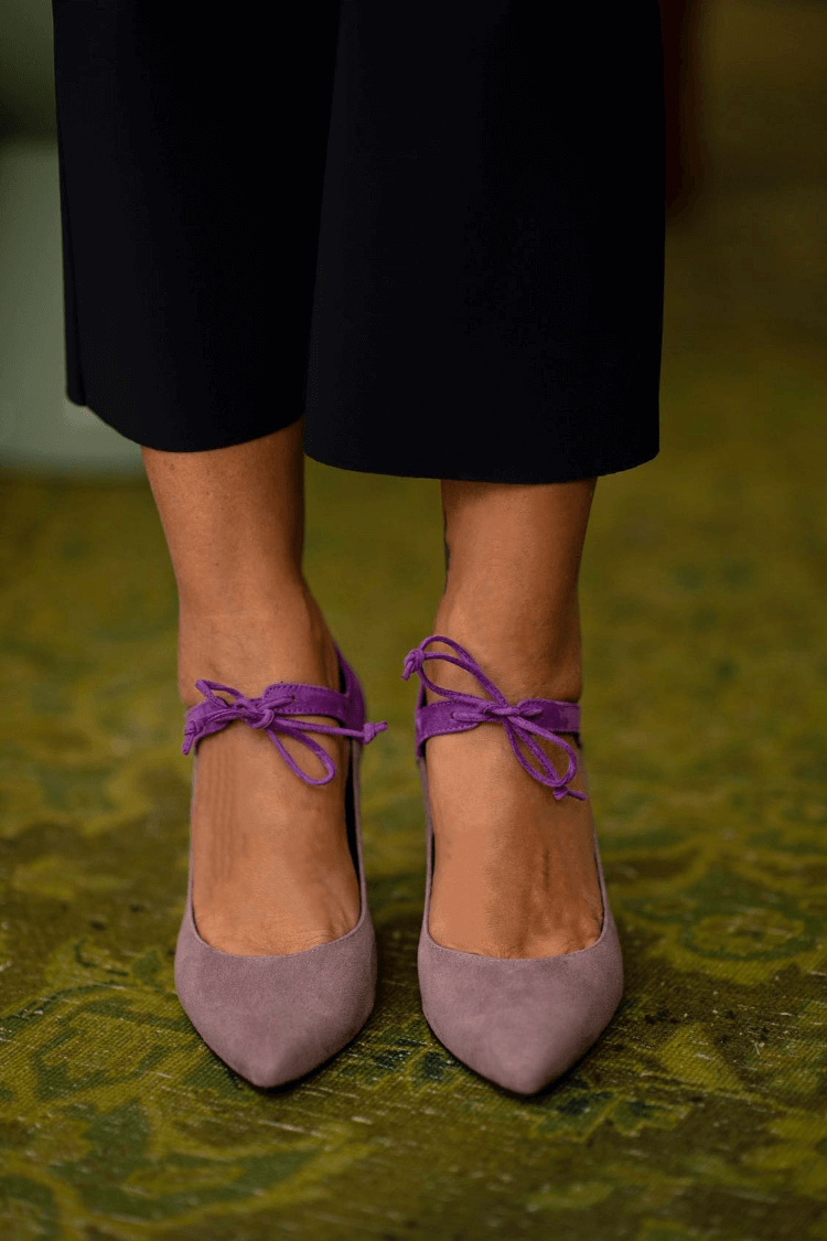 LUCREZIA | ANKLE TIE COURT SHOES
