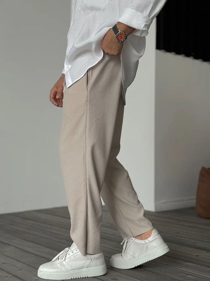 Filip | Comfortable Ribbed Trousers