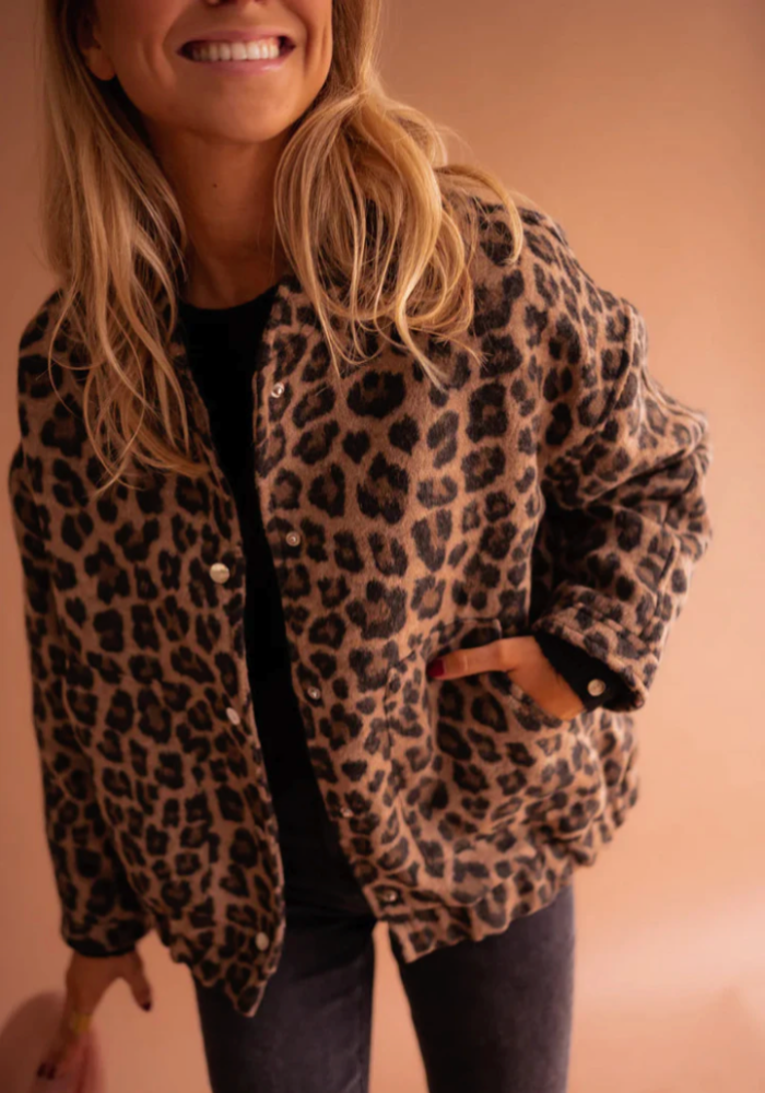 Ava | Bomber Jacket with Leopard Print