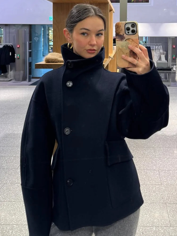 Beatrice | Elegant coat with a stand-up collar, button closure, and pockets