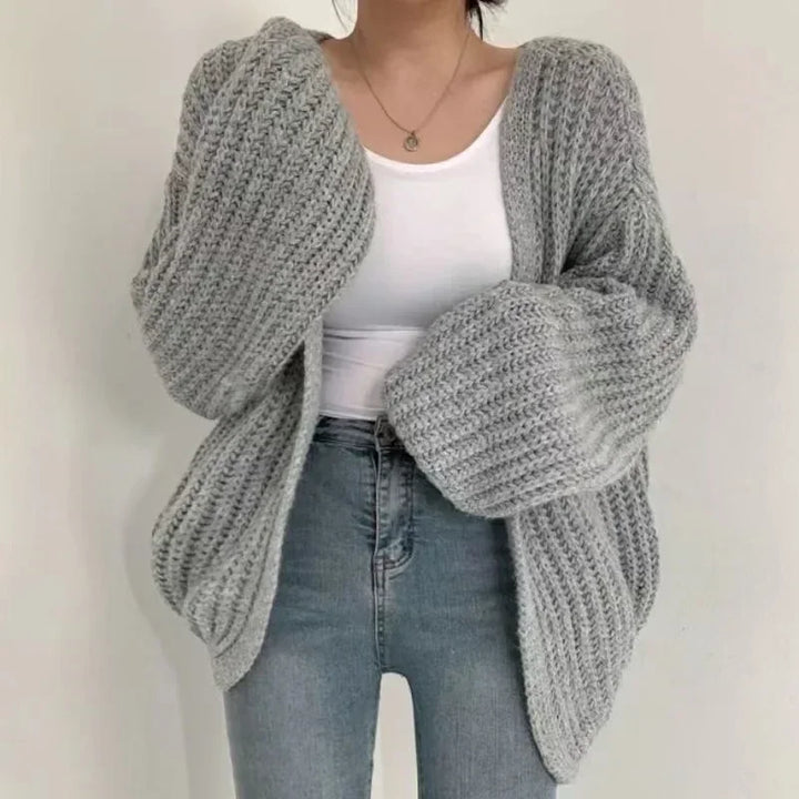 Nora | Elegant knitted cardigan