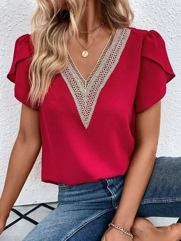 Tine | Elegant Summer Blouse