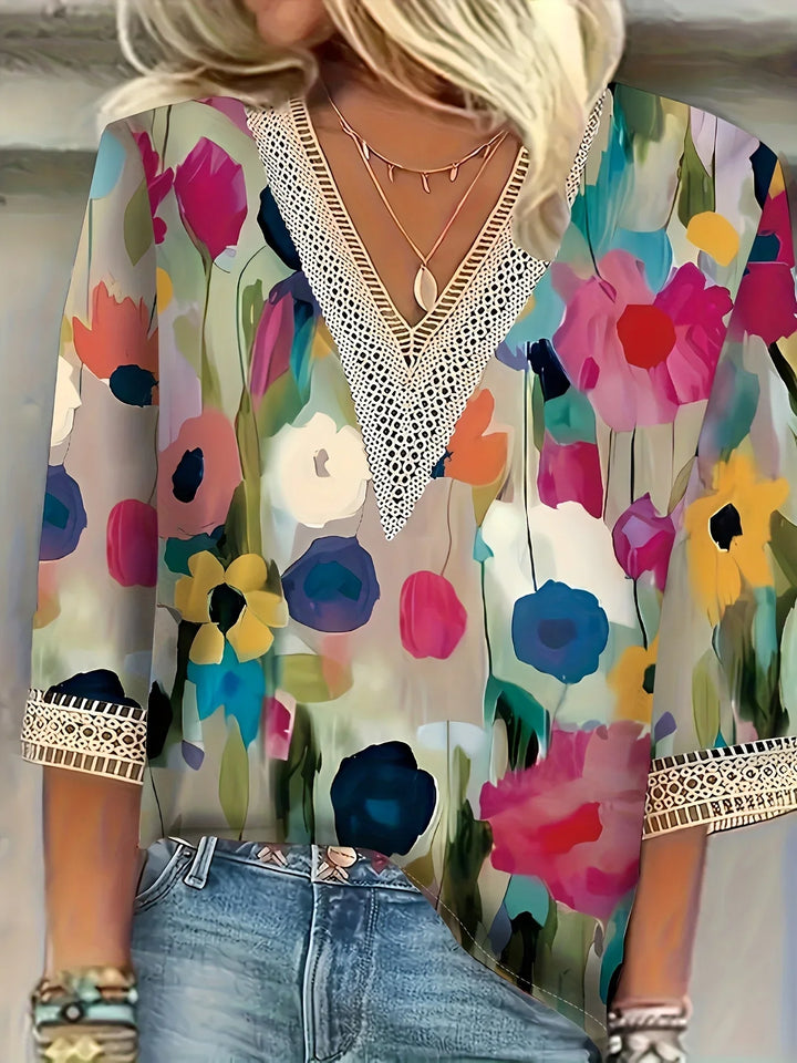 Nela | Blouse with Colourful Print