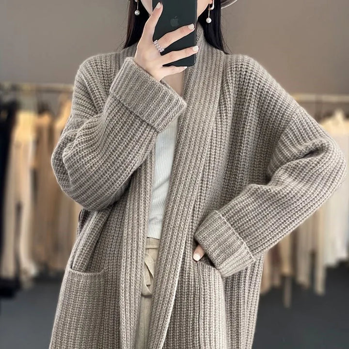 Stella | Elegant warm knitted cardigan