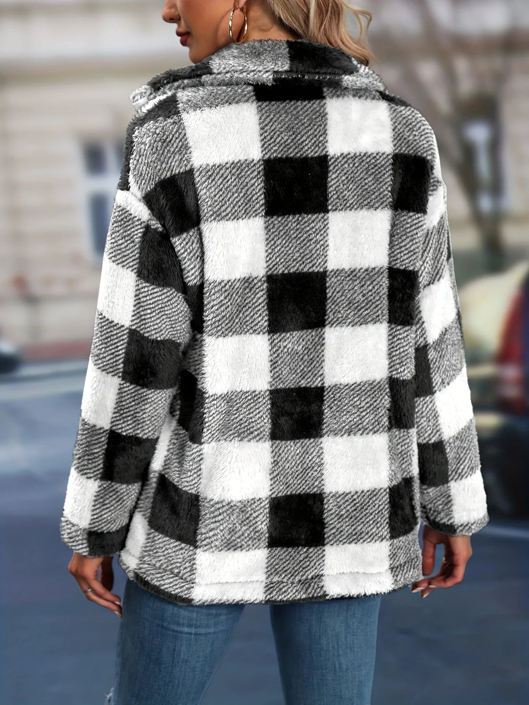Henrietta | Stylish Checkered Lapel Coat