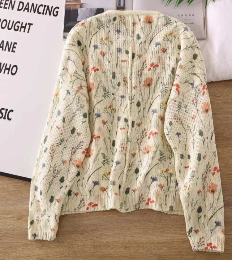 Sammy | Elegant vest with floral print