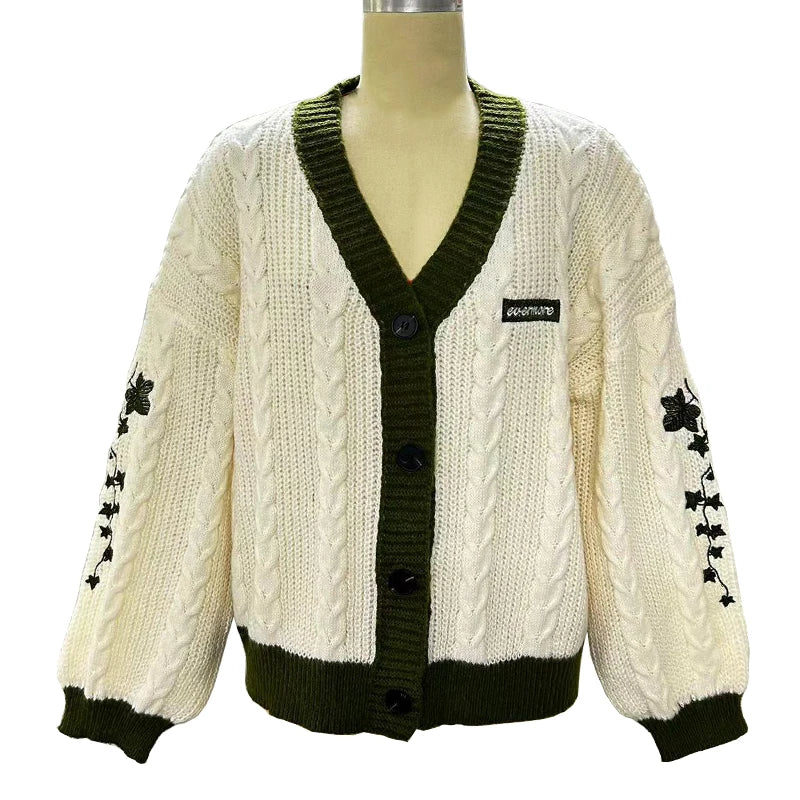 Giselle | Warm and Elegant Cable Knit Cardigan