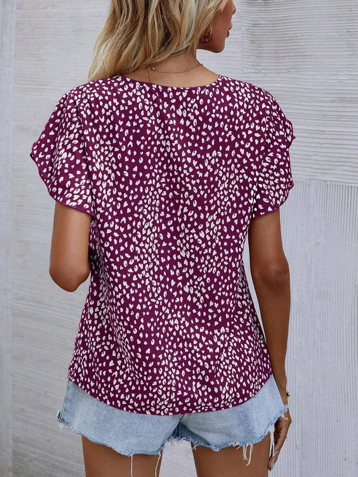 Cassidy | Chic blouse with abstract print