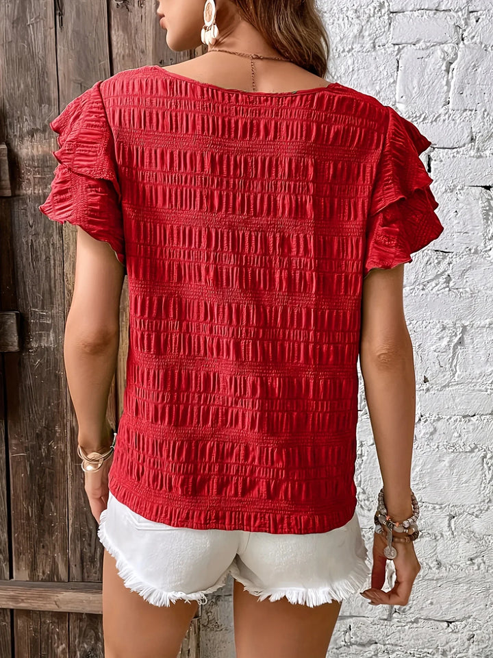 Charmaine | Light blouse with playful ruffles