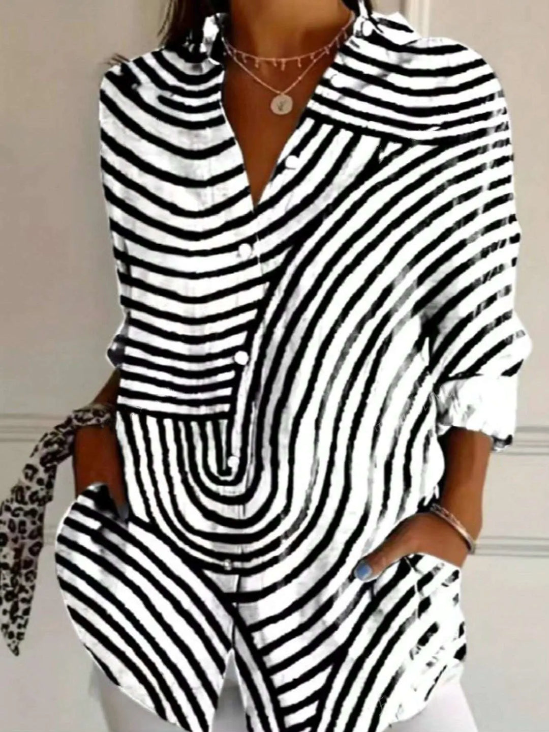 Kamila | Chic Striped Blouse