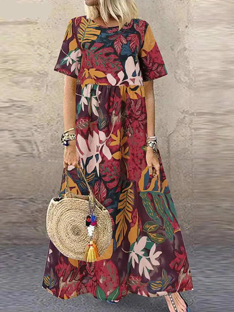 Suzie | Elegant maxi dress with playful print