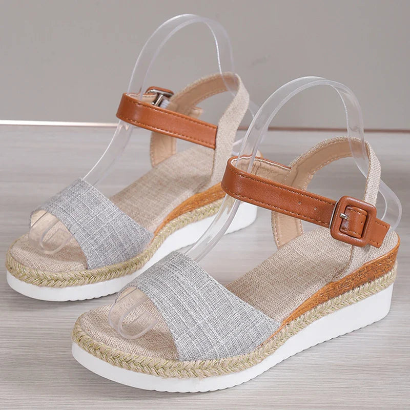 Julia | Sandals with Ergonomic Sole