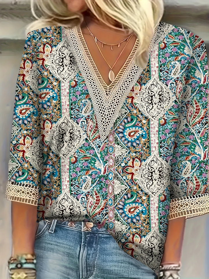 Nela | Blouse with Colourful Print