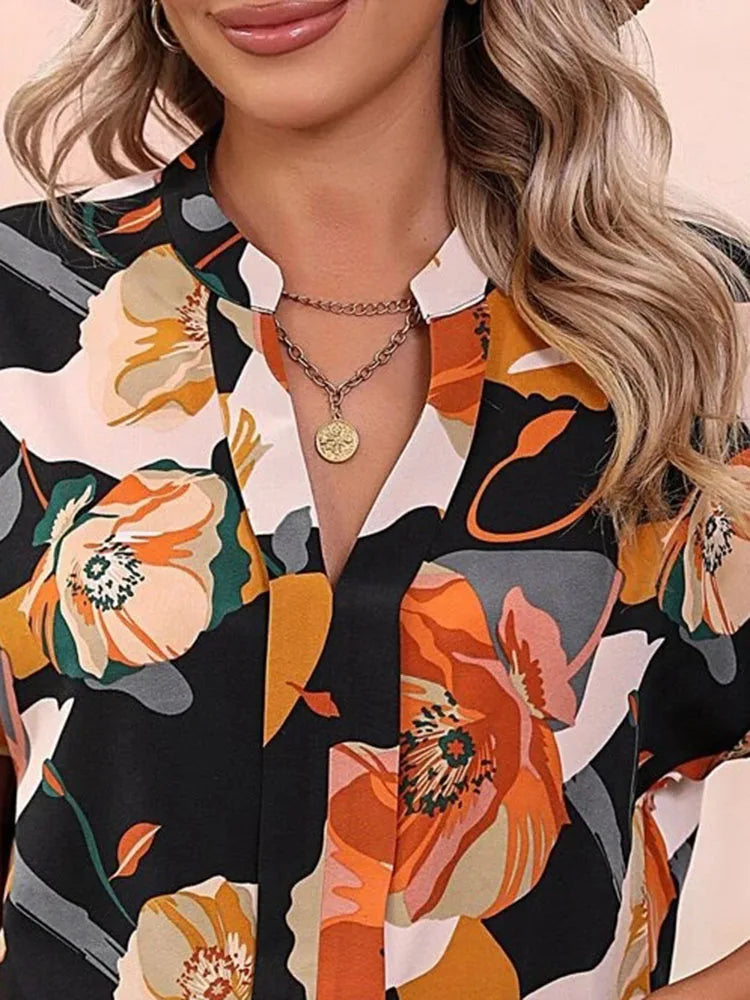 Loraine | Blouse with Colourful Print