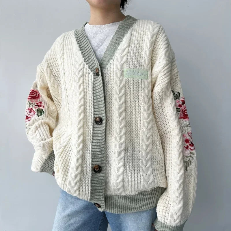 Catalina | Warm knitted Cardigan