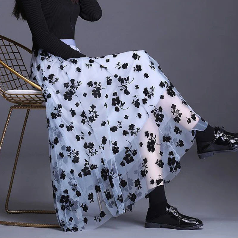 Odette | Elegant Tulle Midi Skirt