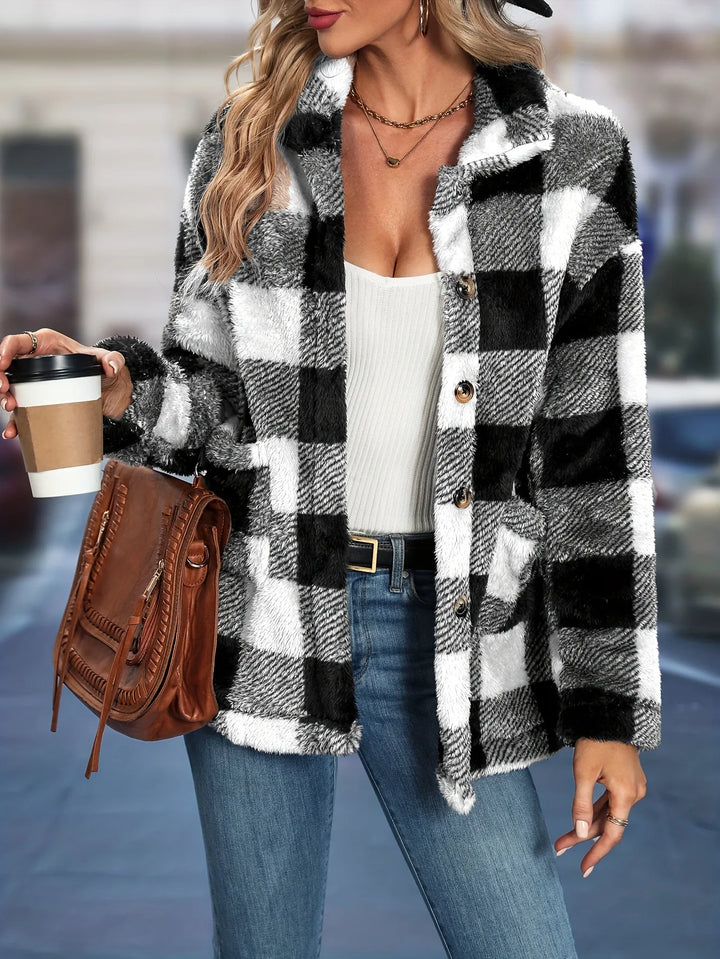 Henrietta | Stylish Checkered Lapel Coat