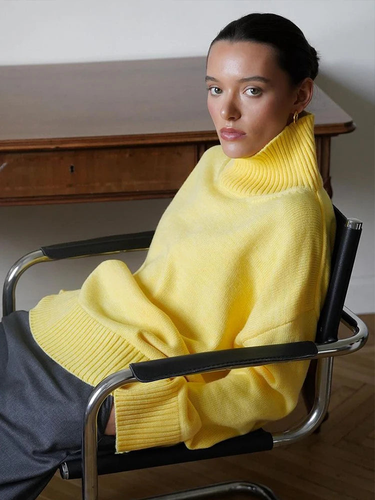 Yara | Oversized Turtleneck Sweater