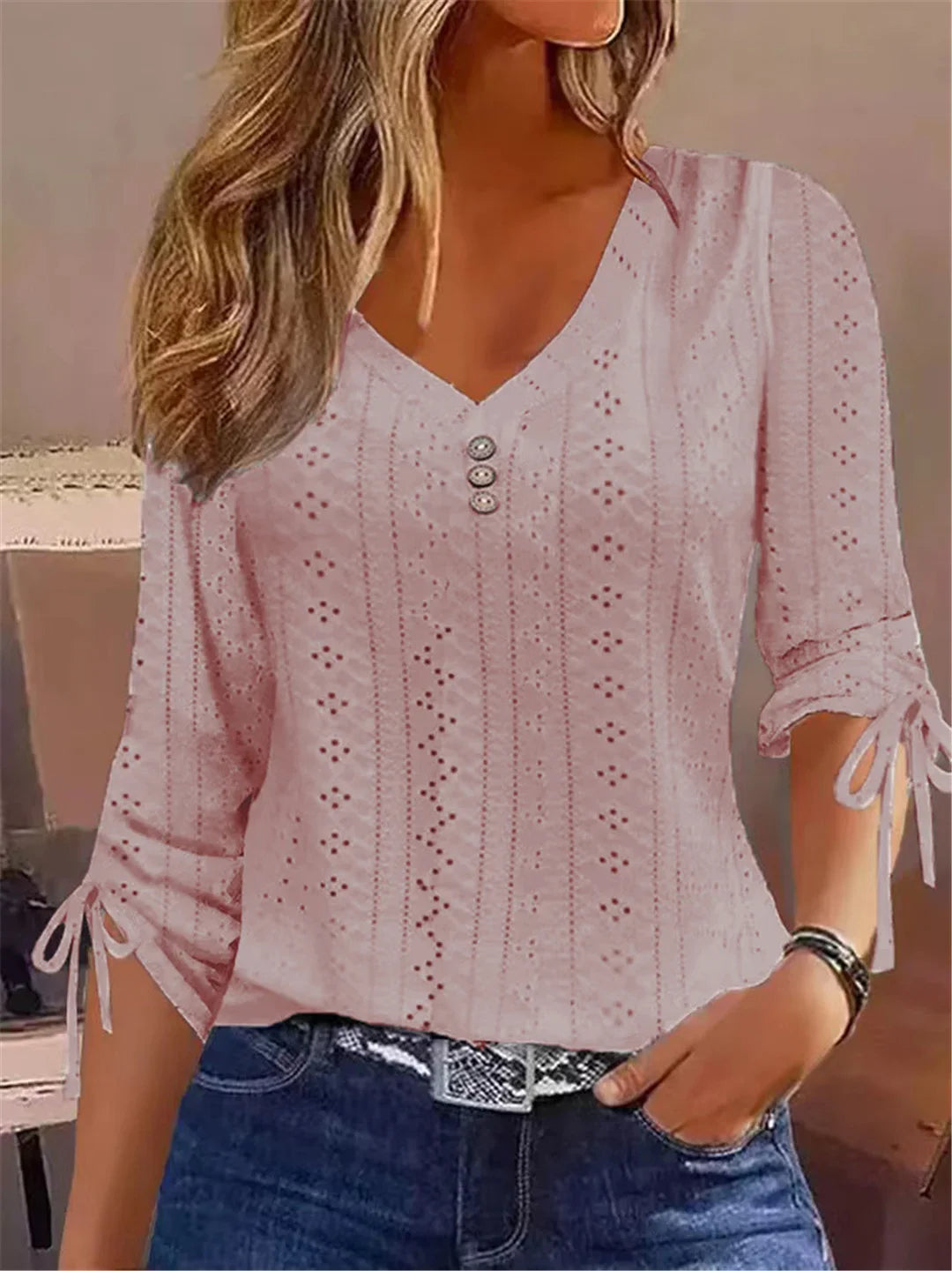 Maybelle | Elegant blouse with V-neck