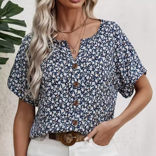 Verna | Chic blouse with floral print