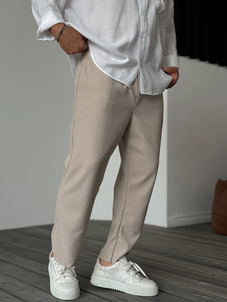 Filip | Comfortable Ribbed Trousers