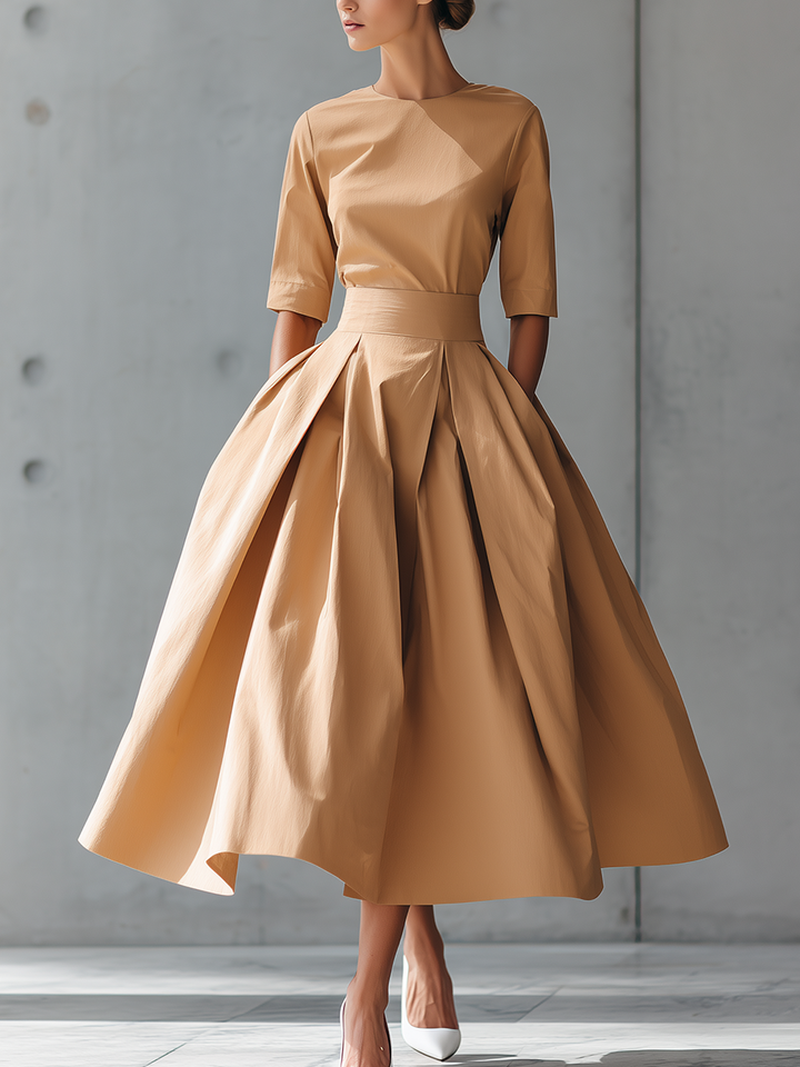 Maxine | Luxurious Pleated Maxi Dress