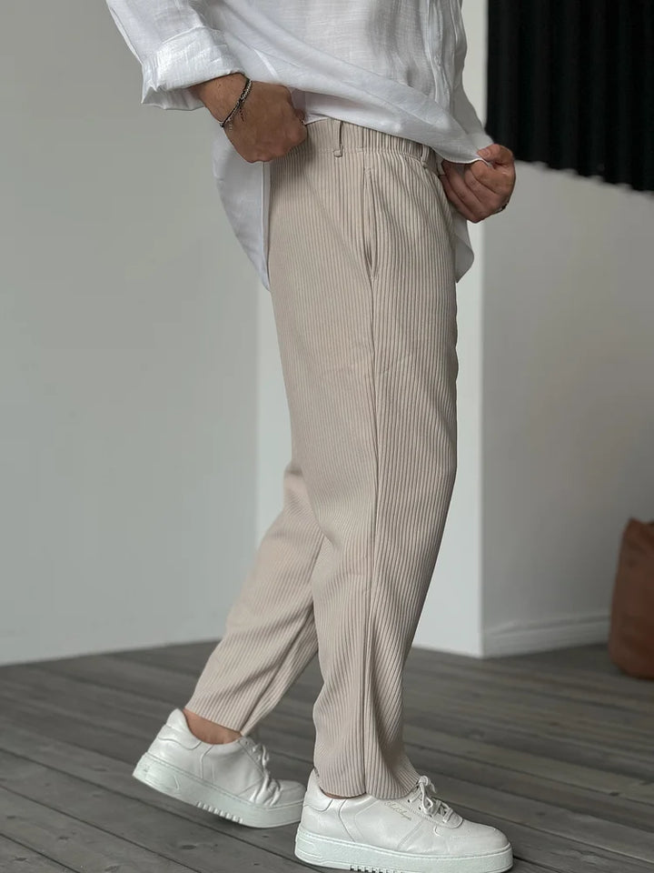 Filip | Comfortable Ribbed Trousers