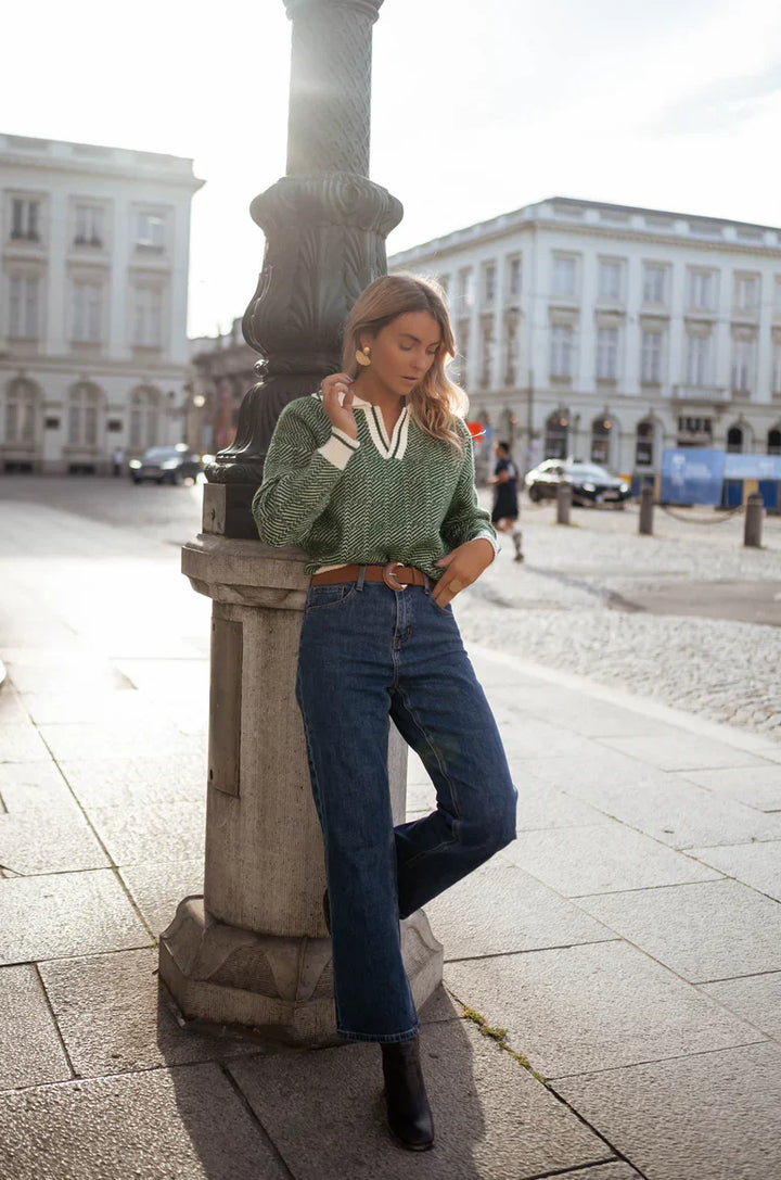 Ella | Stylish Jumper with a Retro Touch